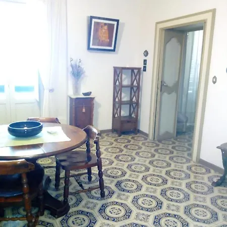 Lägenhet Gioiello Di Marina Corta *